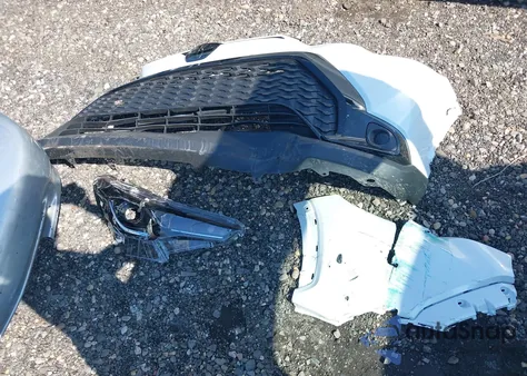 2025 Toyota Corolla Cross Hybrid S z USA, uszkodzony, nr VIN 7MUFBABG6SV076445